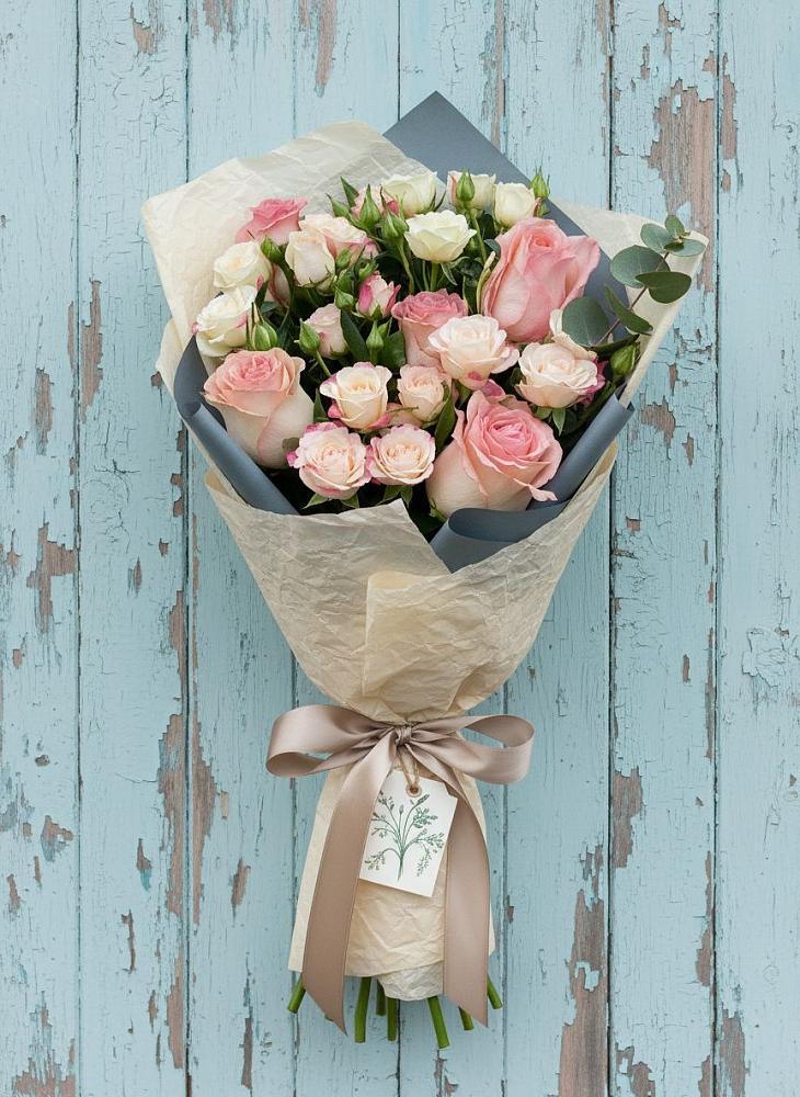 Букет цветов из: Розы в Каринское