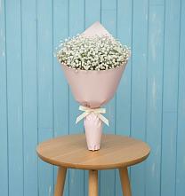 Букет цветов из:  Гипсофила в Каринское