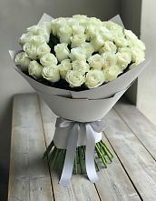 Букет 35 Белых роз в Каринское