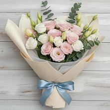 Букет цветов из:  Лизиантусы #REPLACE_PRED# Каринское