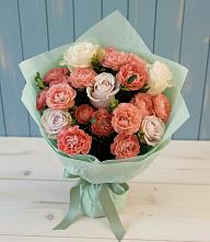 Букет цветов из:  Розы в Каринское