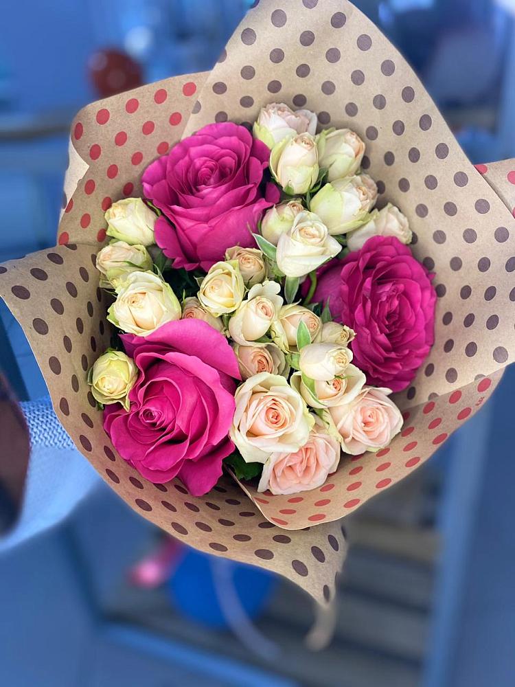 Букет цветов из: Розы в Каринское