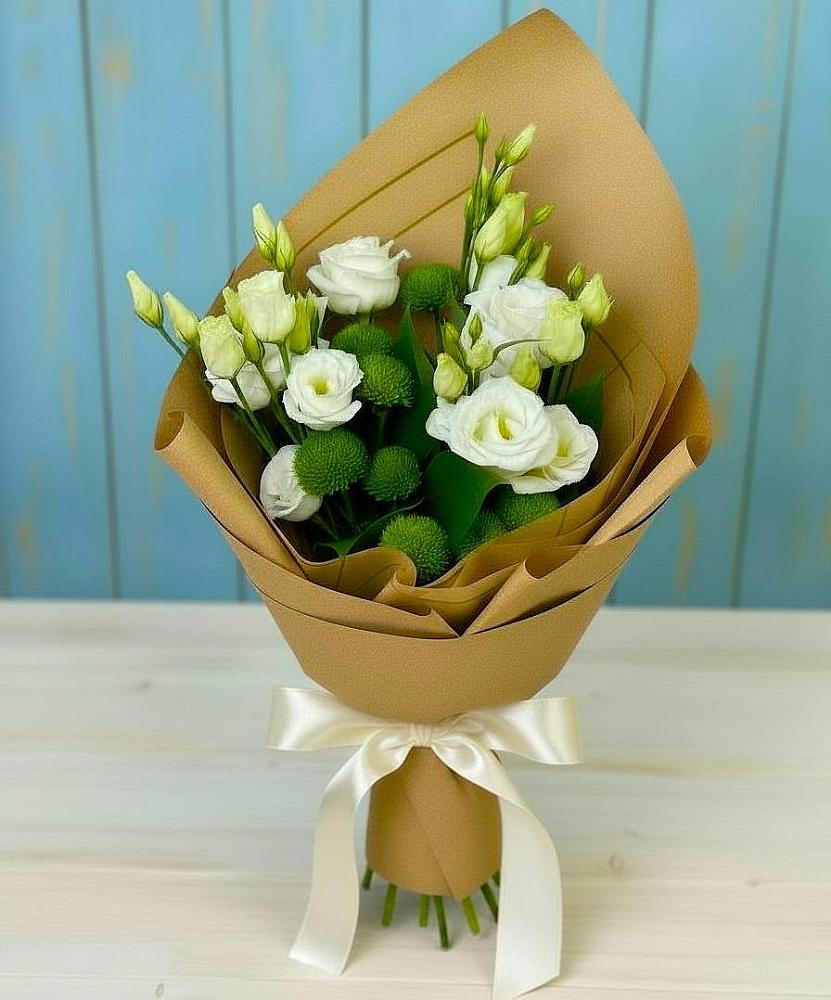 Букет цветов из: Хризантемы и Лизиантусы в Каринское