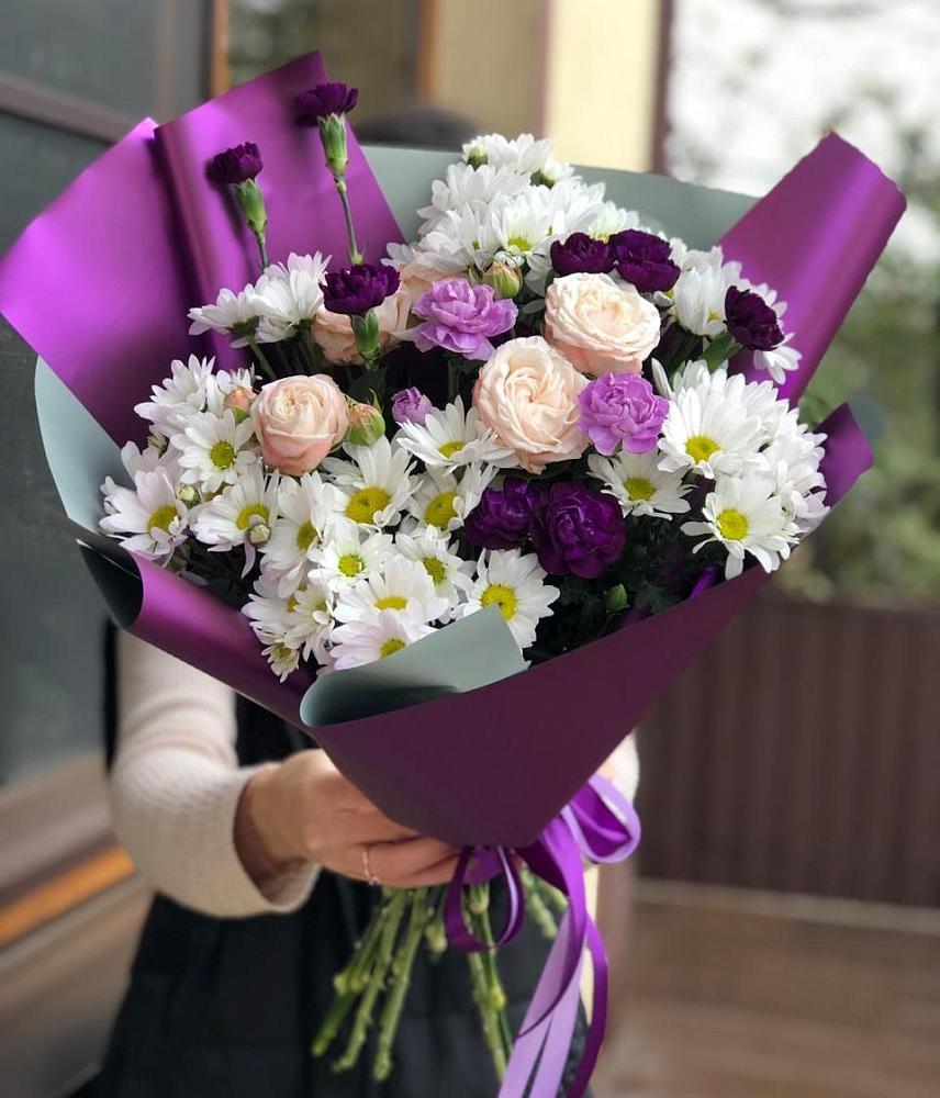 Букет цветов из: Хризантемы, Гвоздики и Розы в Каринское