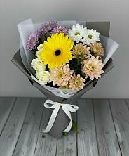 Букет цветов из:  Розы, Герберы и Хризантемы в Каринское