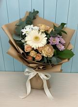 Букет цветов из:  Герберы и Хризантемы в Каринское