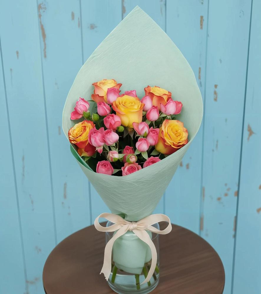 Букет цветов из: Розы в Каринское