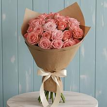 Букет цветов из:  Розы в Каринское