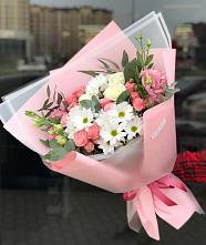 Букет цветов из:  Розы, Лизиантусы и Хризантемы в Каринское