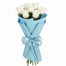 Букет 7 белых роз Проуд в Каринское