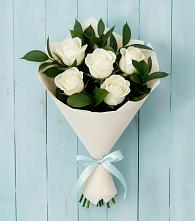 Букет цветов из:  Розы в Каринское