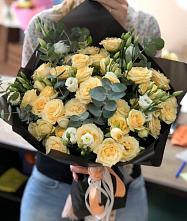 Букет цветов из:  Розы и Лизиантусы #REPLACE_PRED# Каринское