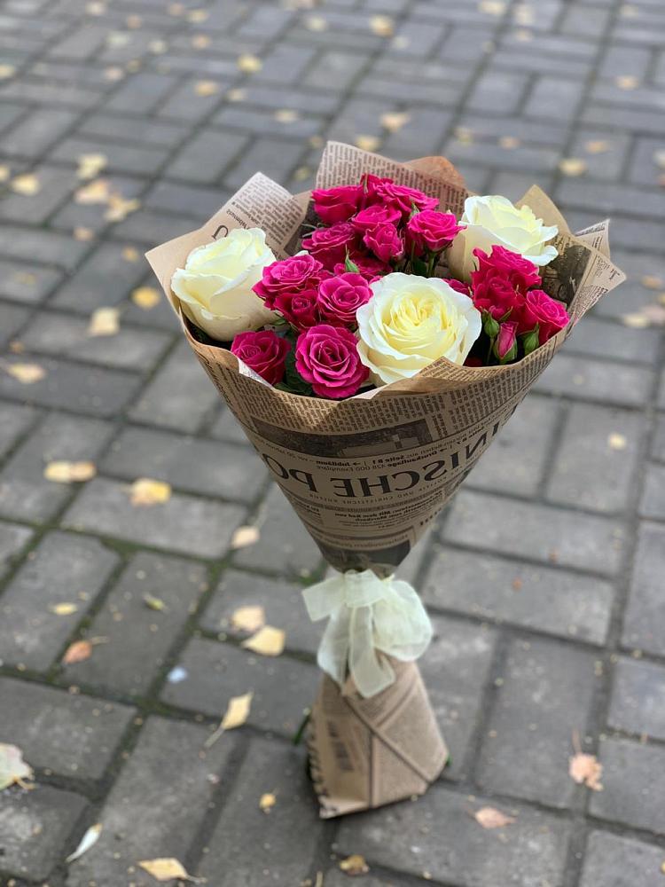 Букет цветов из: Розы в Каринское