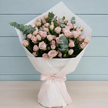 Букет цветов из:  Розы в Каринское