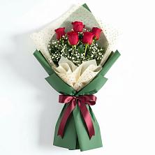 Букет цветов из:  Розы в Каринское