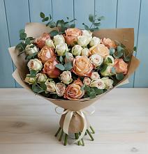 Букет цветов из:  Альстромерии и Розы в Каринское