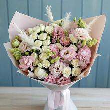 Букет цветов из:  Альстромерии и Розы в Каринское